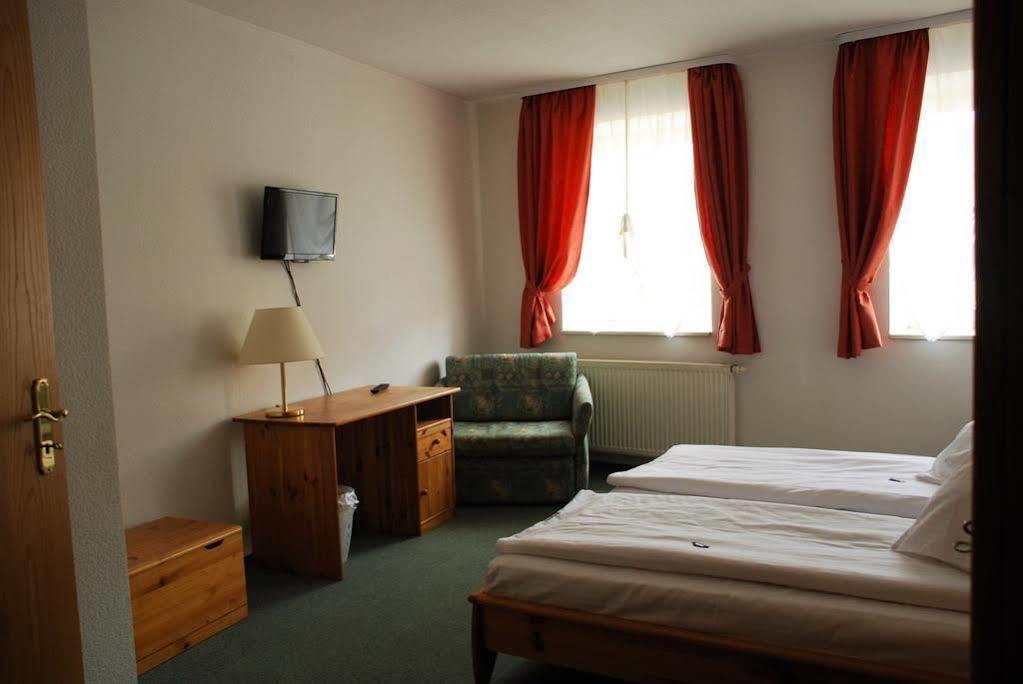 Hotel Abtshof 할버슈타트 외부 사진