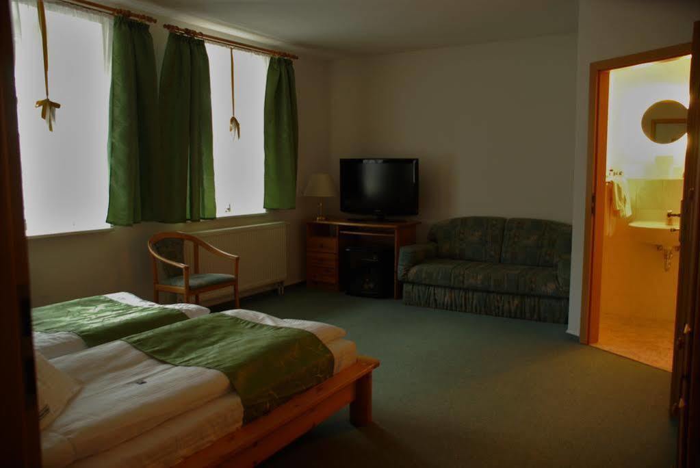 Hotel Abtshof 할버슈타트 외부 사진